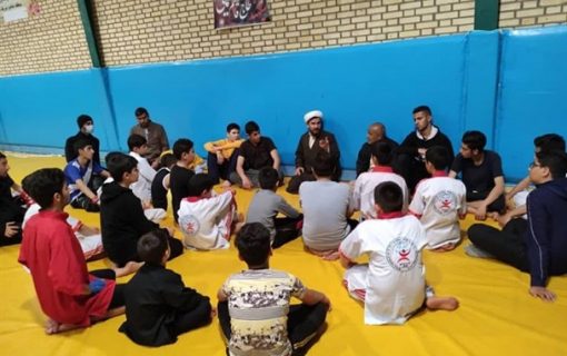 جذب نوجوانان به مسجد با استفاده از ظرفیت برنامه های ورزشی