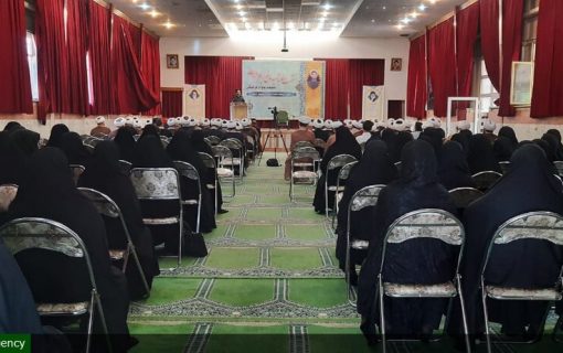 برگزاری نشست طلبه شهید محمدجواد فرهنگی در تبریز
