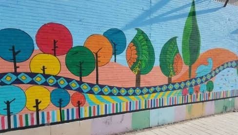 نقاشی دیوارهای مدارس با همکاری بچه های مسجد
