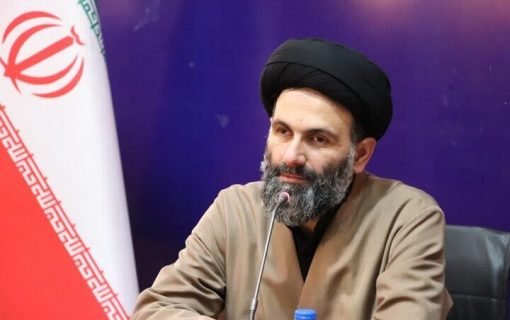 اگر می‌خواهیم فرهنگ عمومی رشد کند، باید مسجد محور آبادی محله و شهر شود